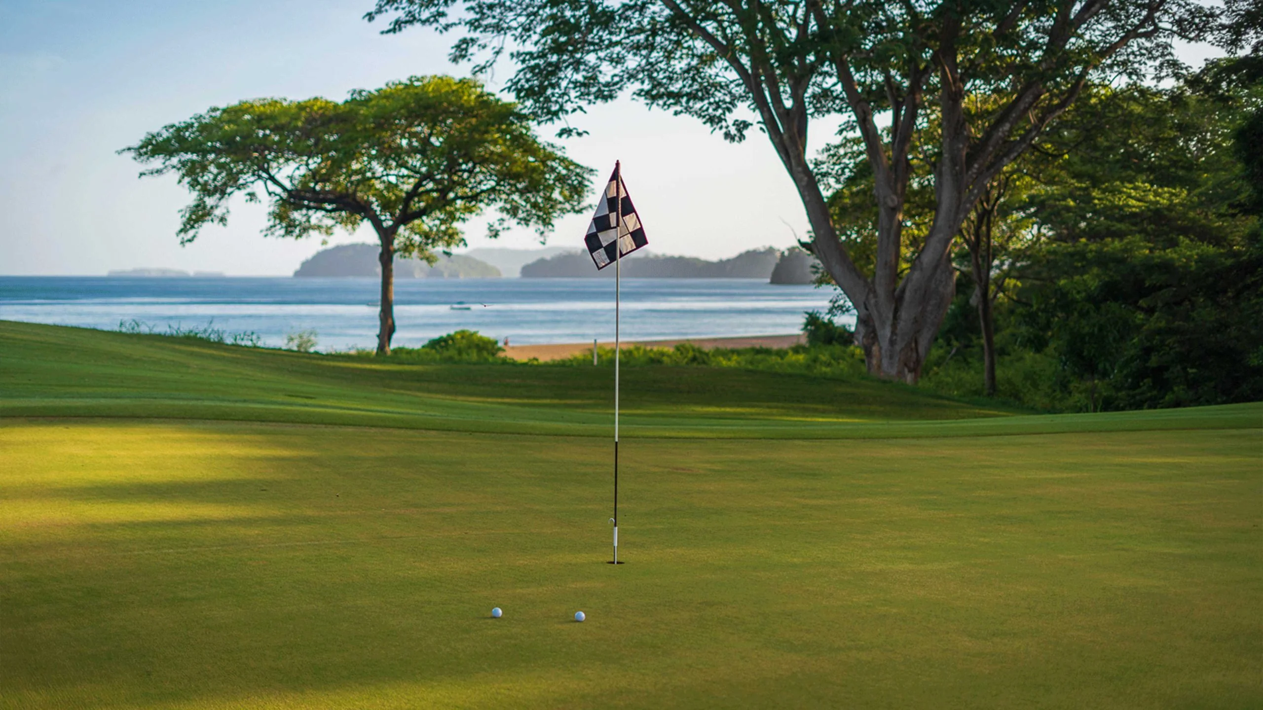 Guanacaste luxury condos best communities golf Costa Rica